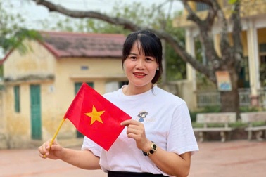 Cô giáo lao xuống sông cứu nữ sinh: "Thức trắng 2 đêm, tôi cố bơi hết sức"