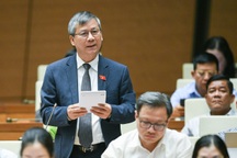 Giàu lên rất nhanh nhờ đất, nhiều vụ tham ô lớn cũng liên quan đến đất