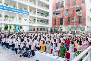 Học sinh THCS Giảng Võ sẽ mang máy tính đi học thay vì ba lô sách vở