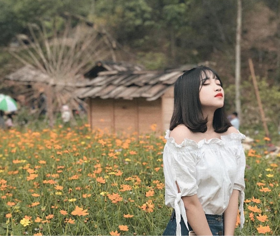“Mê mẩn” suối khoáng nóng được ví như “tiểu Bali” trên đất Yên Bái - 2 “Mê mẩn” suối khoáng nóng được ví như “tiểu Bali” trên đất Yên Bái - 2