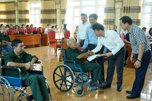 BHXH Việt Nam tri ân người có công tại tỉnh Phú Thọ