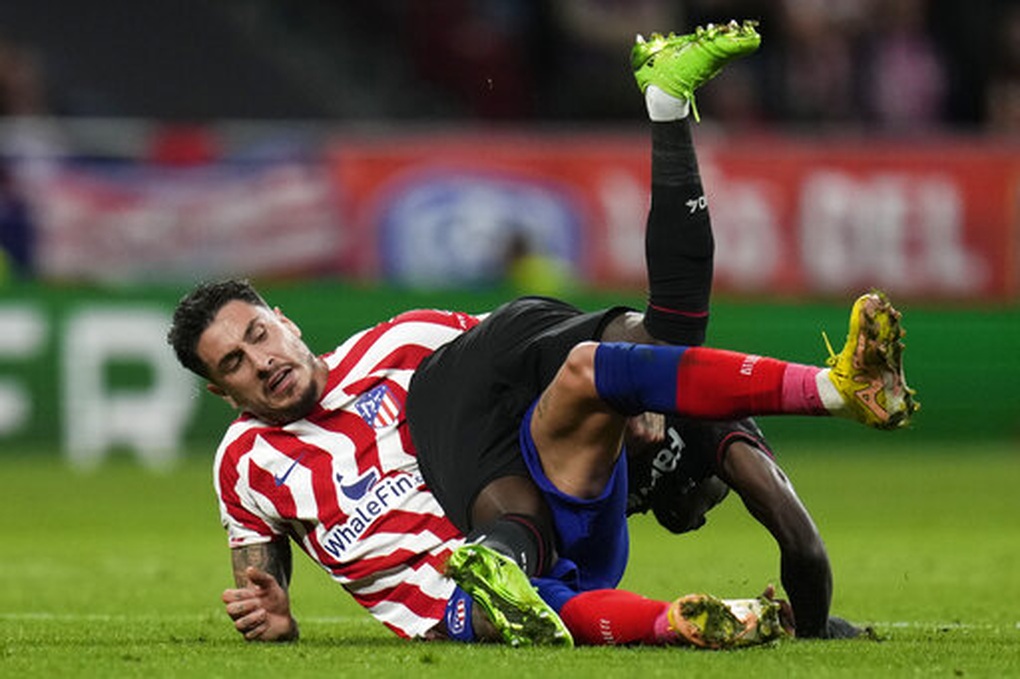 Nhiều ông lớn bất ngờ bị đá văng khỏi Champions League - 4 Nhiều ông lớn bất ngờ bị đá văng khỏi Champions League - 4