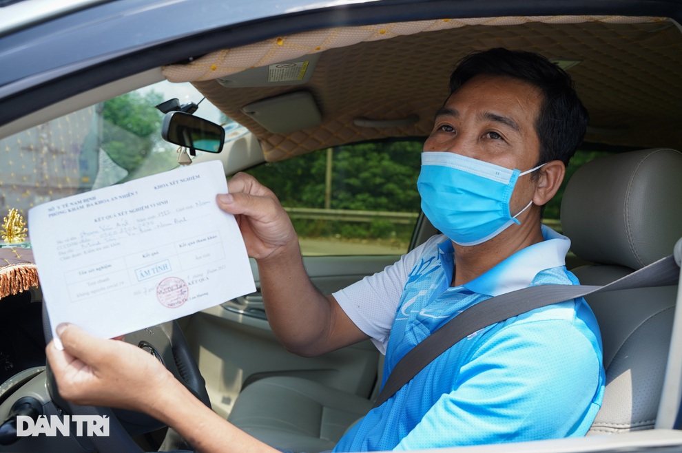 Tài xế bức xúc việc trả phí cao tốc khi phải quay xe không được vào Hà Nội - 9 Tài xế bức xúc việc trả phí cao tốc khi phải quay xe không được vào Hà Nội - 9