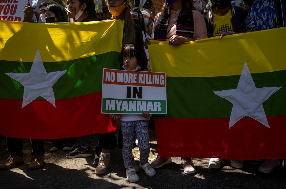 Tương lai mờ mịt của Myanmar sau những ngày đẫm máu - 2 Tương lai mờ mịt của Myanmar sau những ngày đẫm máu - 2
