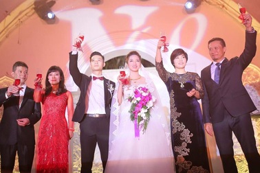 Hoa khôi wushu Vũ Thùy Linh và ngày 8/3 tràn ngập yêu thương