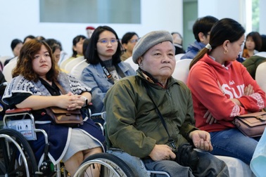 Đổi mới cho quyền bình đẳng và hòa nhập của người khuyết tật