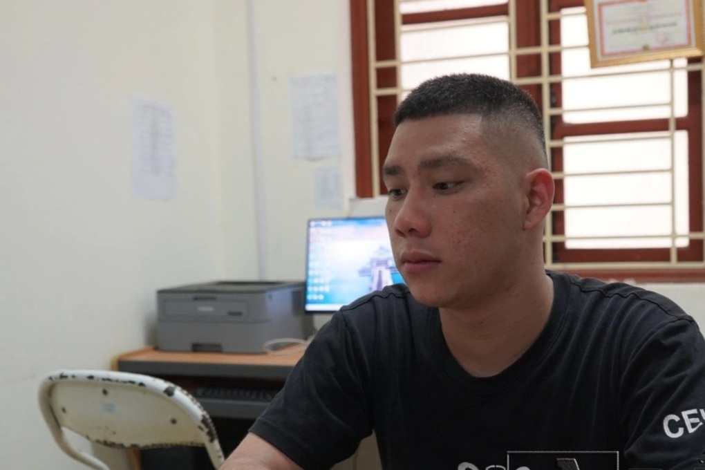 Khởi tố nhóm thanh niên mang hung khí đi giúp bạn - 2 Khởi tố nhóm thanh niên mang hung khí đi giúp bạn - 2