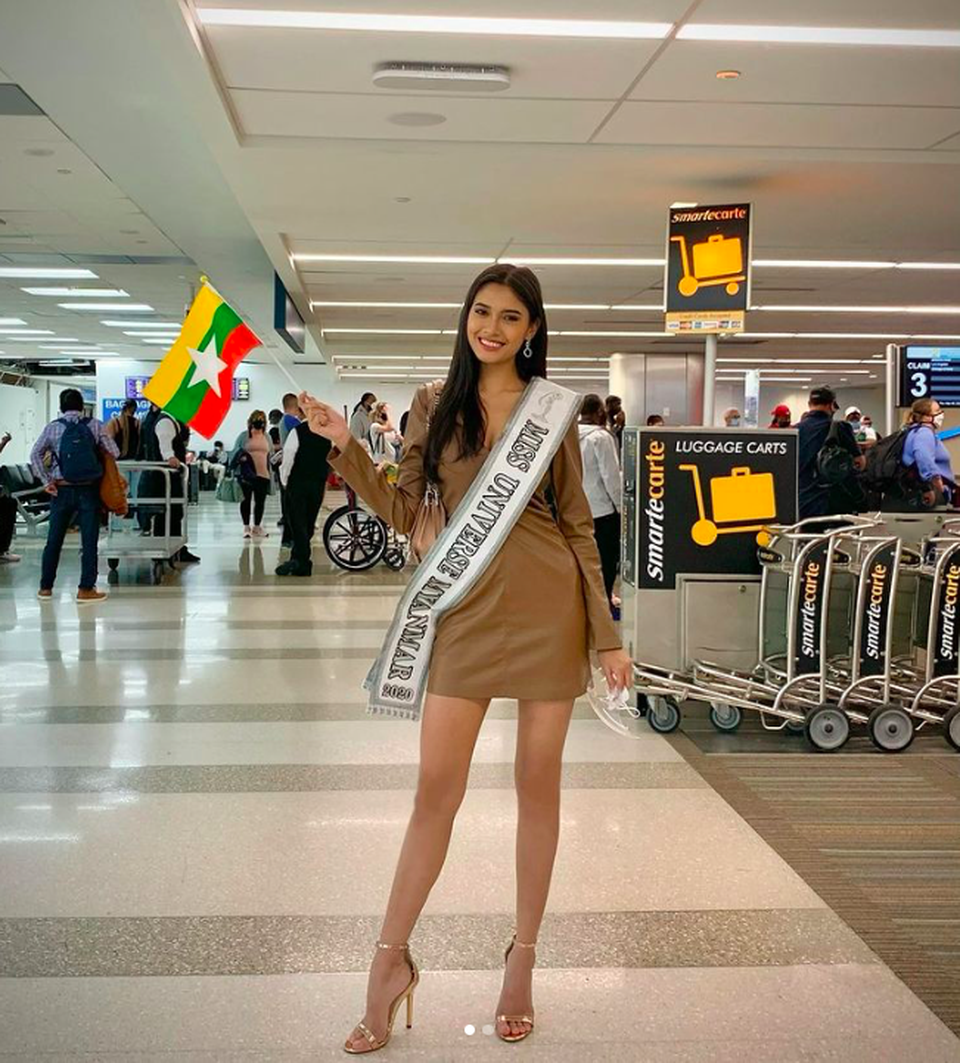 Khánh Vân ghi điểm khi giúp người đẹp Myanmar không may bị mất hành lý - 5 Khánh Vân ghi điểm khi giúp người đẹp Myanmar không may bị mất hành lý - 5