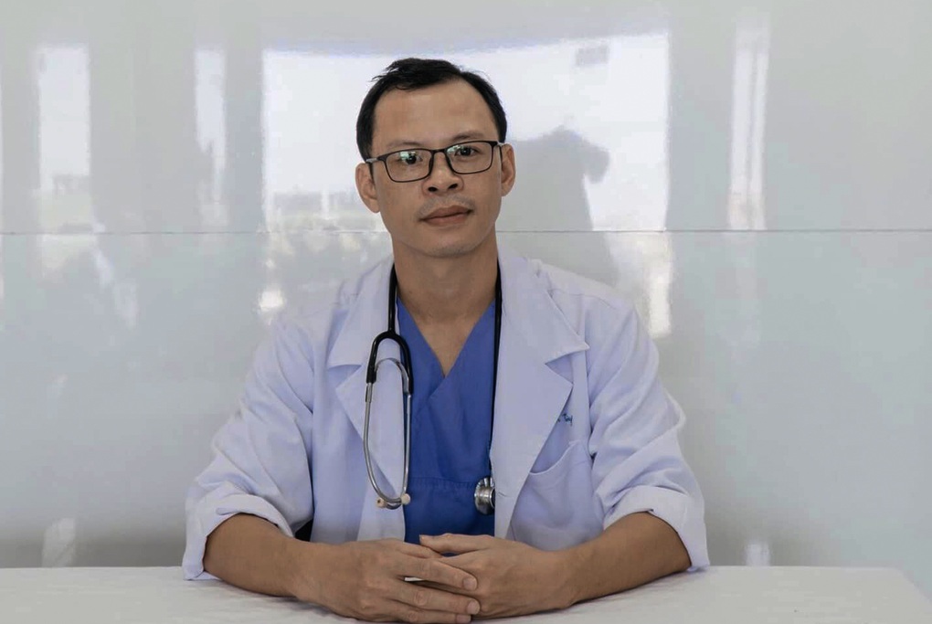 Cắt bao quy đầu ở tiệm xăm, cẩn thận họa mi có thể ngừng hót - 2 Cắt bao quy đầu ở tiệm xăm, cẩn thận họa mi có thể ngừng hót - 2
