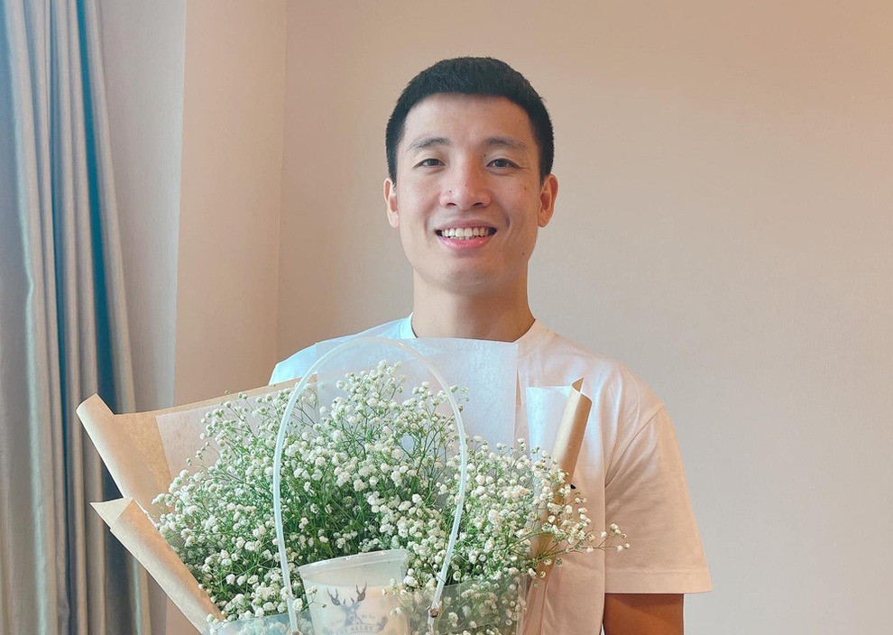 Quang Hải tặng mẹ ô tô, Tiến Linh gửi lời chúc ngọt ngào ngày 20/10 - 5 Quang Hải tặng mẹ ô tô, Tiến Linh gửi lời chúc ngọt ngào ngày 20/10 - 5