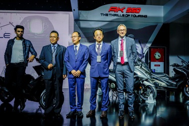 AK 550, Like II và Noodoe được Kymco Việt Nam đồng loạt ra mắt