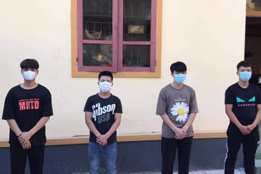 "Té ngửa" với thủ đoạn đổi bia trúng thưởng của nhóm thanh niên