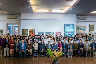 Triển lãm “100+” tôn vinh 100 năm đào tạo Khoa Hội họa