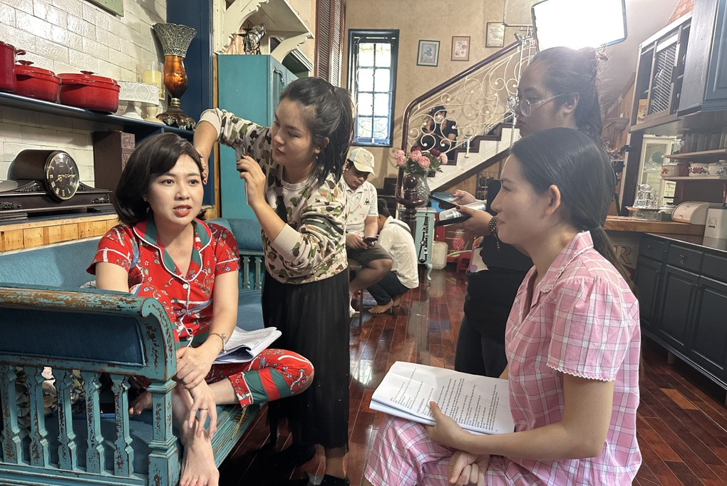 Lê Khánh tiết lộ lý do quay trở lại màn ảnh trong phim của Lê Minh - 1 Lê Khánh tiết lộ lý do quay trở lại màn ảnh trong phim của Lê Minh - 1