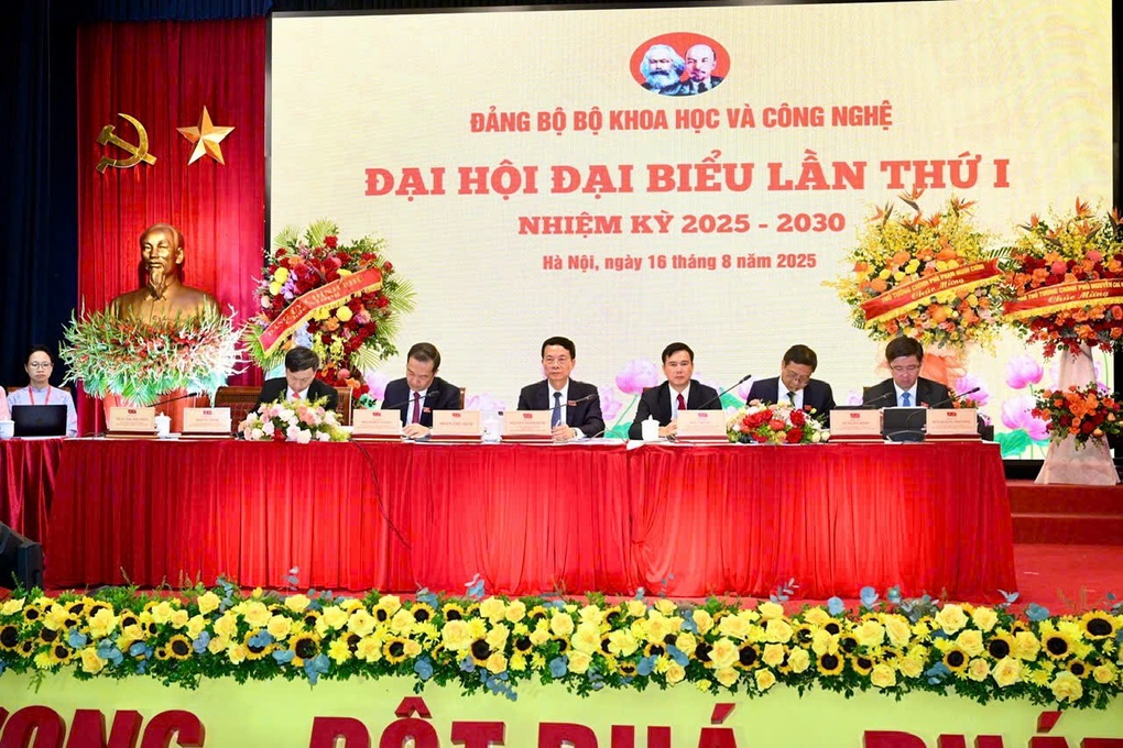 ការកើនឡើងគួរឲ្យចាប់អារម្មណ៍របស់វៀតណាមនៅលើផែនទីច្នៃប្រឌិតសកល - ២ Việt Nam tăng hạng ấn tượng trên bản đồ đổi mới sáng tạo toàn cầu - 2