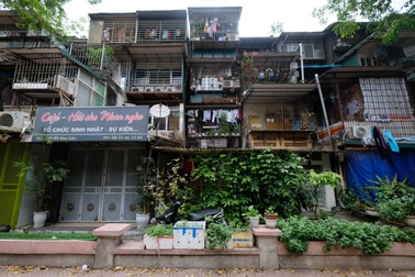 "Chuồng cọp" - mở không gian hay đóng đường sống?