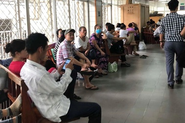 Nữ bệnh nhân vừa sinh con 1 tháng tử vong khi đi chụp cắt lớp vi tính tại bệnh viện Bạch Mai