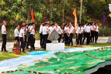 Giới thiệu “Chuỗi văn hóa tháp Chăm các tỉnh miền Trung”