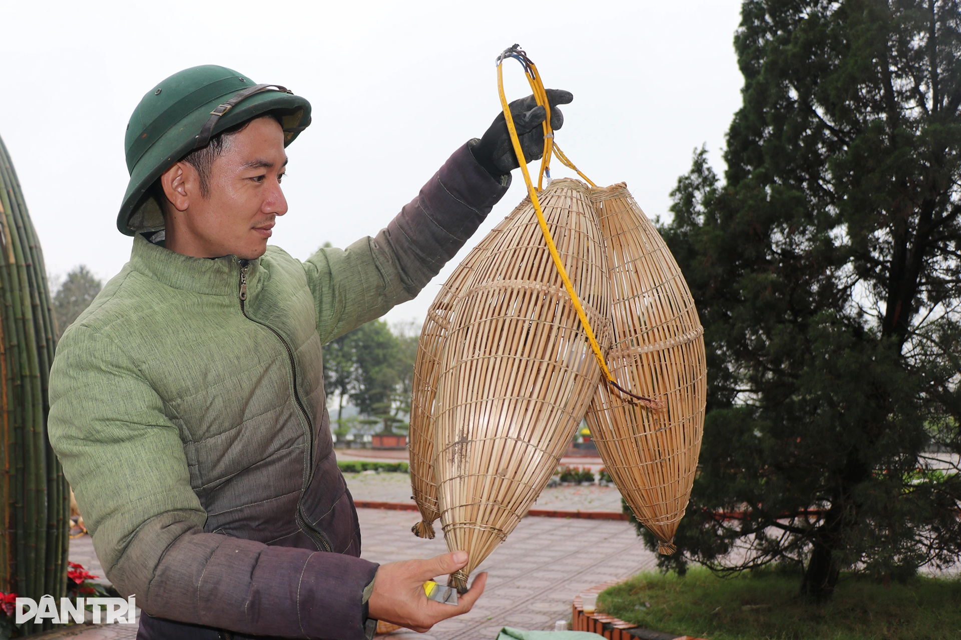50 người làm việc không nghỉ một tuần để hoàn thành vòm lúa nước khổng lồ - 6 50 người làm việc không nghỉ một tuần để hoàn thành vòm lúa nước khổng lồ - 6