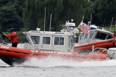 Lực lượng bảo vệ bờ biển Mỹ gây hoảng loạn trong ngày 11/9