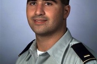 "Nghi can vụ thảm sát tại căn cứ Mỹ bị liệt"