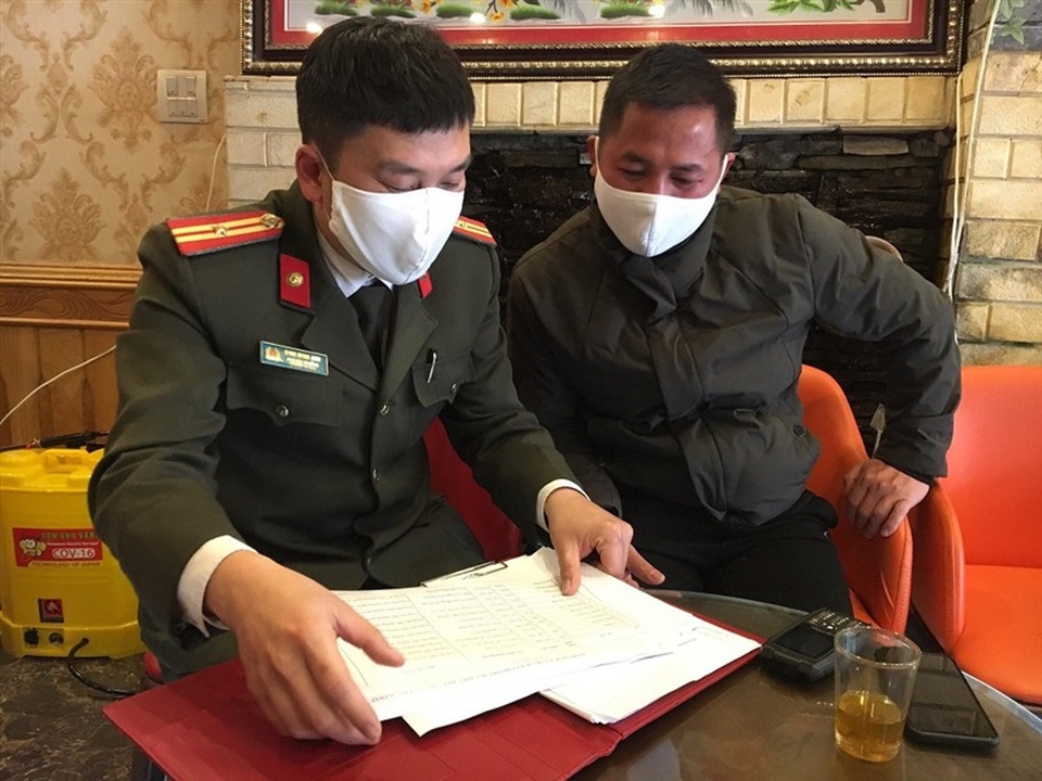 Xác minh những người tới Lào Cai trên 8 chuyến bay có người nhiễm Covid-19 - 1 Xác minh những người tới Lào Cai trên 8 chuyến bay có người nhiễm Covid-19 - 1