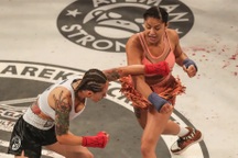 Thua đau đối thủ, nữ võ sĩ cay đắng tuyên bố giã từ sự nghiệp