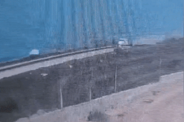 Máy bay chở 34 người trượt khỏi đường băng, vỡ buồng lái ở Somalia