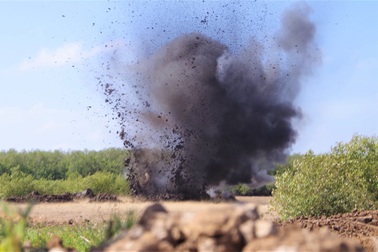 Hủy nổ gần hai tấn đạn, đầu đạn sót lại sau chiến tranh