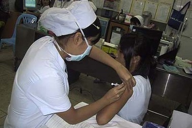 Tử vong vì tiêm phòng dại nửa chừng 