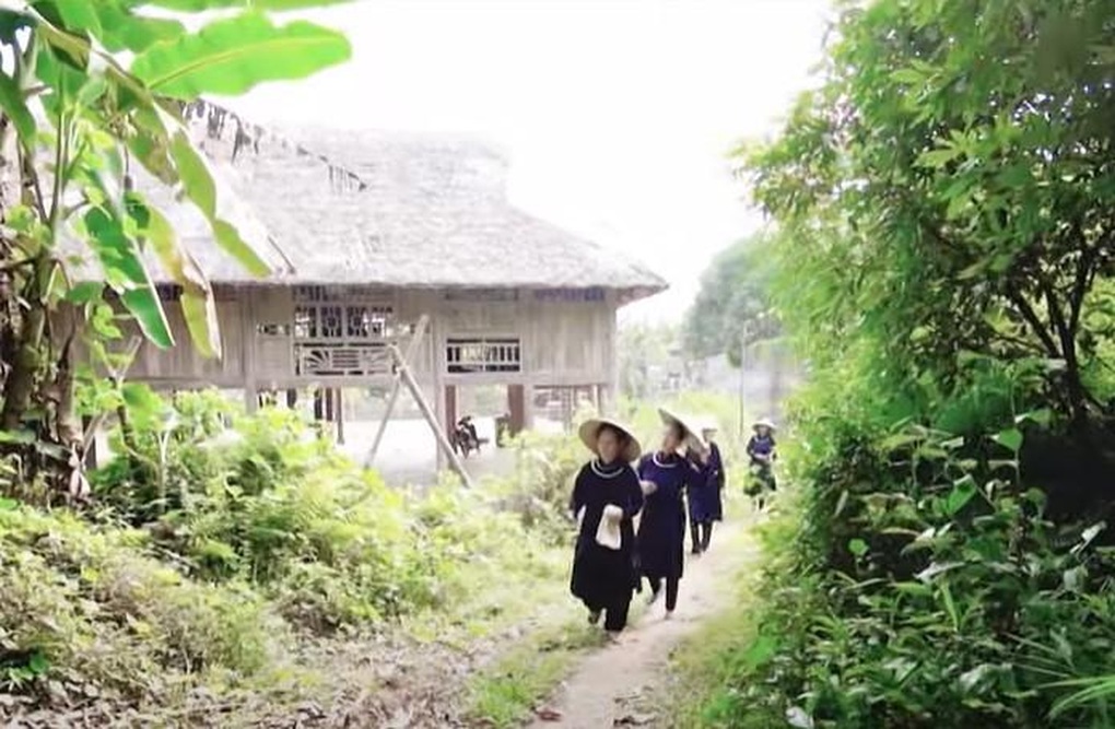 Nón lá cọ người Tày - Không chỉ là vật che mưa nắng - 1