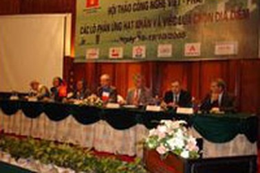 Việt Nam sẽ xây nhà máy điện nguyên tử tại Ninh Thuận 