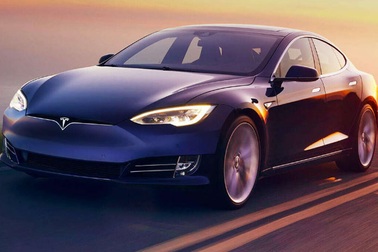 Tesla đã "bỏ bùa" khách hàng như thế nào?