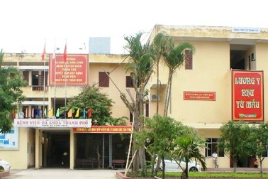 Sản phụ đòi tự tử vì tắc trách của cán bộ bệnh viện 