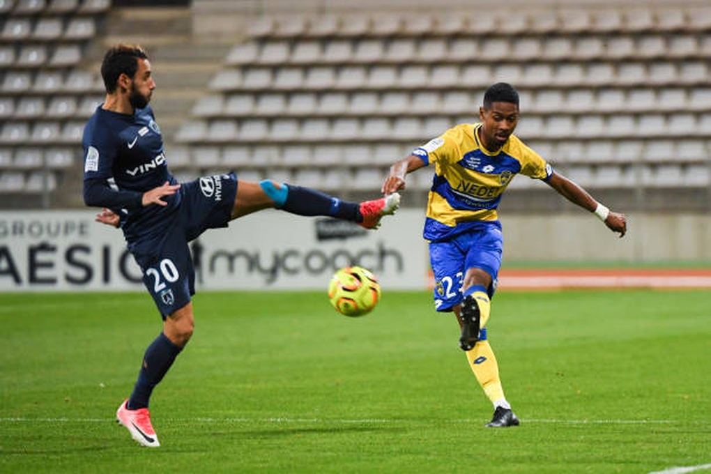Cầu thủ Việt kiều được kỳ vọng lớn sẽ tỏa sáng ở Ligue 2 - 1 Cầu thủ Việt kiều được kỳ vọng lớn sẽ tỏa sáng ở Ligue 2 - 1