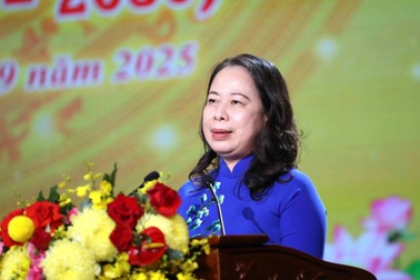 Phó Chủ tịch nước yêu cầu Lâm Đồng đổi mới công tác thi đua, khen thưởng