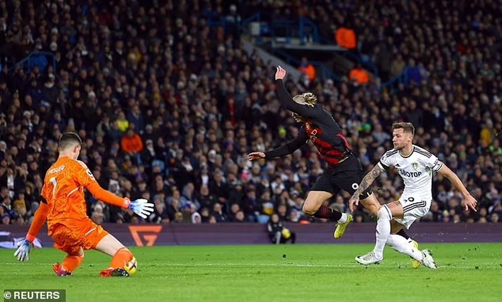 Erling Haaland tiếp tục lập kỷ lục sau cú đúp vào lưới Leeds United - 3 Erling Haaland tiếp tục lập kỷ lục sau cú đúp vào lưới Leeds United - 3