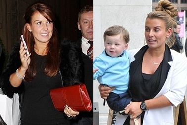 Dàn WAGs xúng xính dự tiệc Giáng sinh sớm