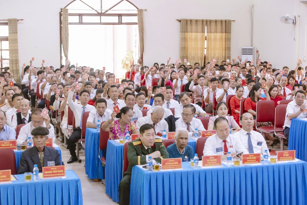 Kỳ vọng mới từ Đại hội Đảng bộ xã nơi phên dậu Tổ quốc - 3 Kỳ vọng mới từ Đại hội Đảng bộ xã nơi phên dậu Tổ quốc - 3