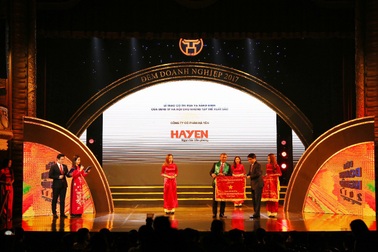 Công ty CP Hà Yến năm thứ 2 liên tiếp vinh dự nhận cờ thi đua của UBND TP Hà Nội