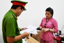 Bảo mẫu bạo hành bé 14 tháng đến tử vong đối mặt mức án nào?