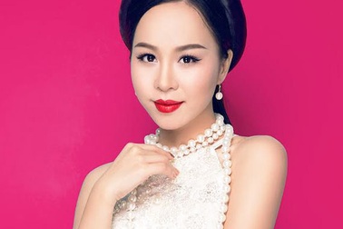 Sao mai Hồng Duyên: “Không sợ bị chê “phá” dòng nhạc dân gian”