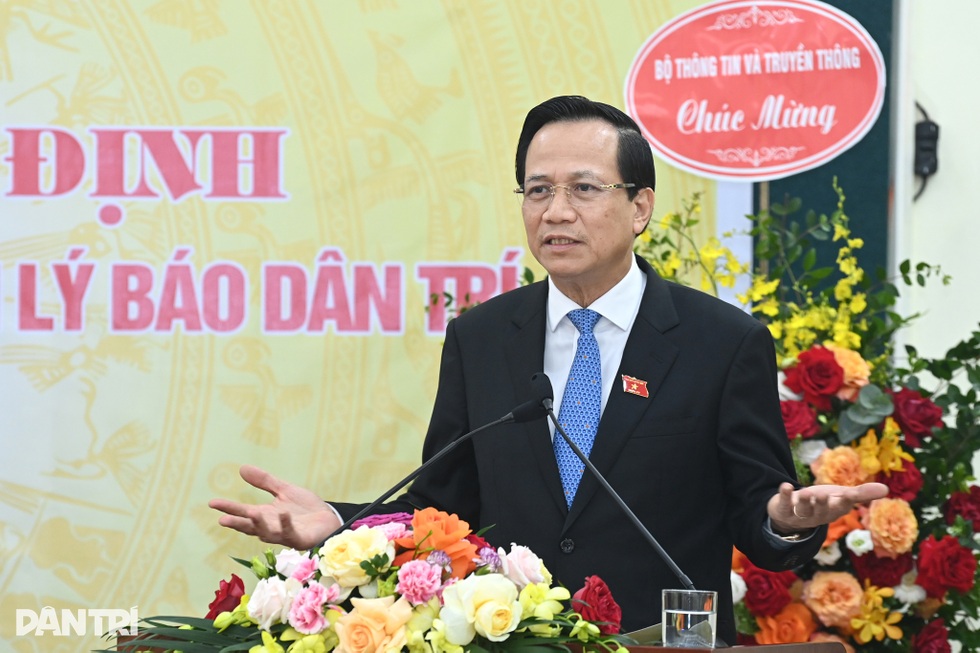 Báo Dân trí phải hướng tới 3 mục tiêu: Dân sinh, dân trí và dân tình - 2 Báo Dân trí phải hướng tới 3 mục tiêu: Dân sinh, dân trí và dân tình - 2