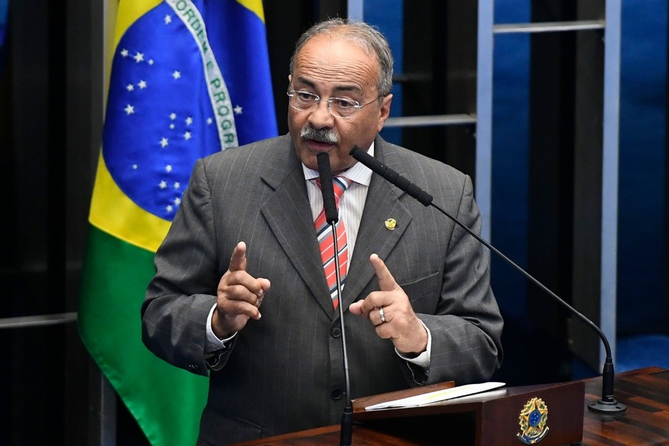 Nghị sĩ Brazil mất chức vì nghi vấn giấu tiền tham nhũng trong quần lót - 1 Nghị sĩ Brazil mất chức vì nghi vấn giấu tiền tham nhũng trong quần lót - 1
