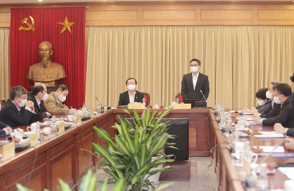 Các nhà khoa học đóng góp hiệu quả trong công tác phòng chống dịch - 2 Các nhà khoa học đóng góp hiệu quả trong công tác phòng chống dịch - 2