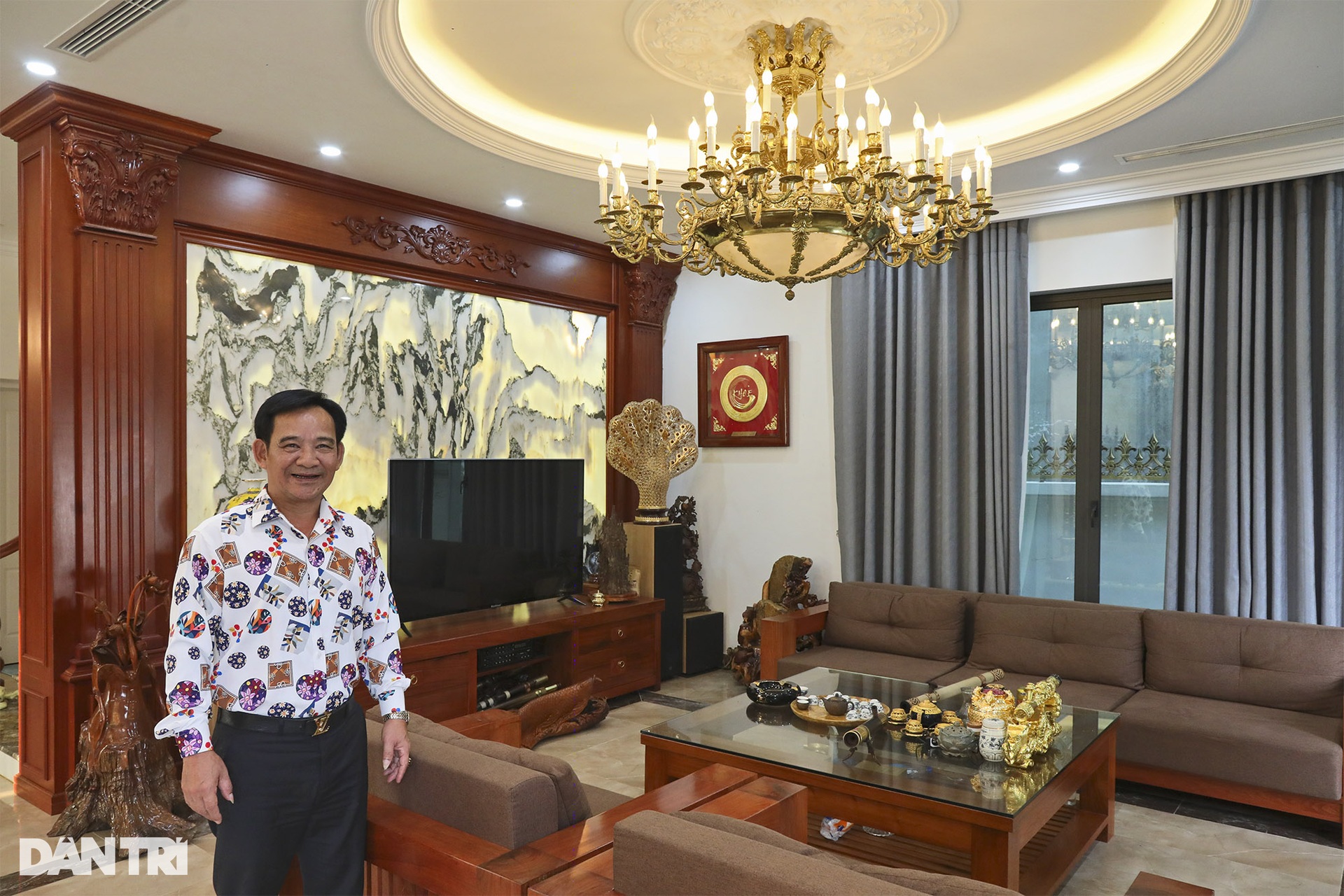 Biệt thự nhà vườn như lâu đài của Đại gia chân đất Quang Tèo - 11 Biệt thự nhà vườn như lâu đài của Đại gia chân đất Quang Tèo - 11