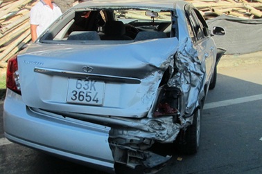 3 ô tô tông nhau, tắc đường hơn 2 giờ đồng hồ