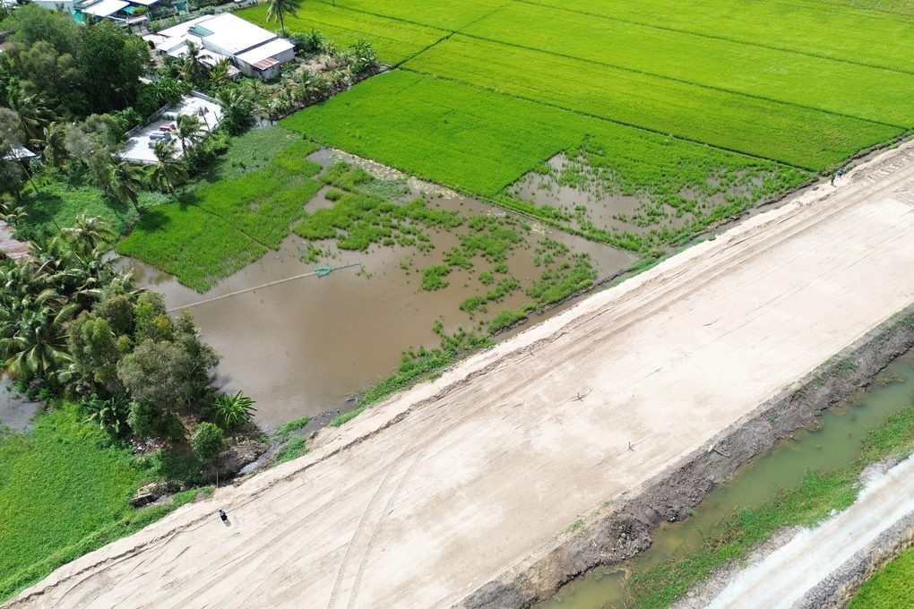 Bộ Nông nghiệp báo cáo Thủ tướng về tình trạng lúa chết ở Hậu Giang - 2 Bộ Nông nghiệp báo cáo Thủ tướng về tình trạng lúa chết ở Hậu Giang - 2
