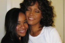 Whitney Houston và con gái: Bi kịch lặp lại