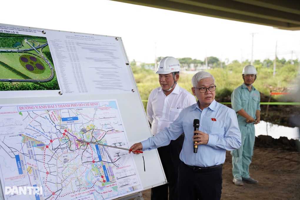 Đoàn ĐBQH TPHCM ưu tiên giám sát dự án hạ tầng sau sáp nhập - 2 Đoàn ĐBQH TPHCM ưu tiên giám sát dự án hạ tầng sau sáp nhập - 2